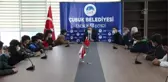 Çubuk Belediye Başkanı Demirbaş, minik futbolcularla buluştu