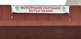 DİYARBAKIR - Öğrenciler, Kütüphaneler Haftası etkinliğinde açık havada kitap okudu