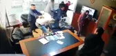 Son dakika haberleri... Galerideki kanlı saldırı kamerada