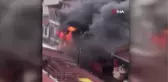 Bursa'da 3 iş yeri alev alev yandı