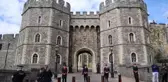 Son dakika! İngiltere Kraliçesi 2. Elizabeth'in eşi Prens Philip, hayatını kaybetti - Windsor Kalesi önünde anma (1)