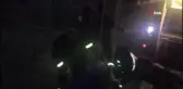 Kuyuya düşen inek kurtarıldı