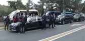 Cumhurbaşkanı Erdoğan, Tarabya'daki minibüsçülerle sohbet etti