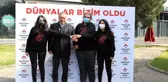 Türkiye'nin gururu Diyarbakırlı gençler İstanbul'da Enver Yücel ile buluştu