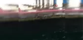 Denize atlayan şahsı yolcu teknesi kaptanı kurtardı.. O anlar kameraya yansıdı