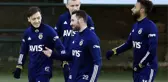 Mesut Özil bacak arası çalımıyla Sinan'ı hayata küstürdü! O anları paylaşıp özür diledi