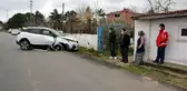 Sinop'ta cip bahçe duvarına çarptı: 3 yaralı