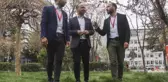 Son dakika gündem: İkisi sağlıkçı üçüzlerden temizlik, maske ve mesafe uyarısı