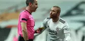 Penaltıya sebebiyet veren Gökhan Töre, otoparkta denk geldiği hakem Özkahya'ya sitem etti