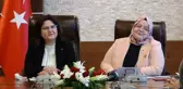 Aile ve Sosyal Hizmetler Bakanlığı görevini devralan Derya Yanık: Milletimize karşı bir borcumuz var