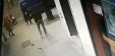 Son dakika 3. sayfa: Beyoğlu'nda silahlı çatışma sonrası yaşanan hareketli anlar kamerada