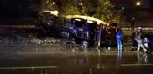 İzmir'de sürücüsünün kontrolünden çıkan beton mikseri devrildi
