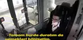 Halk otobüsü şoförünün iftar yemeğini yolcusuyla paylaşması kameraya yansıdı