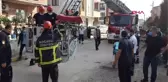 KOCAELİ ÇATIDA ÇALIŞIRKEN YARALANAN İŞÇİ, İTFAİYE MERDİVENİYLE AŞAĞI İNDİRİLDİ