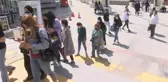 TAM KAPANMA ÖNCESİ AVM'LERDE ALIŞVERİŞ YOĞUNLUĞU