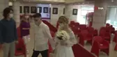 Tam kapanmaya girmeden dünya evine girdiler