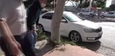 Antalya'da araç motoruna sıkışan kediyi kurtarmak için seferber oldular