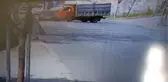 Son dakika haber | BEYKOZ'DA FECİ KAZA KAMERADA; KAMYONET OTOMOBİLE BÖYLE ÇARPTI