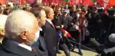 Rusya'daki 1 Mayıs gösterisinde maske takmayan 