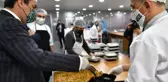 Osmangazi'de günlük 2 bin 500 kişiye sıcak yemek