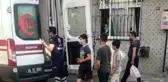 Son dakika haberleri: ANNESİNİN ELİNDEN KURTULUP YOLA FIRLAYAN ZEYNEP'E TIR ÇARPTI; KAZA KAMERADA