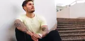 Barış Murat Yağcı, kitabında kullandığı 'Yüzlerce kadına yaptım bunu' ifadeleriyle tepki çekti