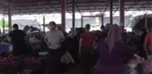 Pazar yerleri Kovid-19 tedbirleri alınarak açıldı
