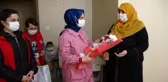Son dakika haber... Engelli 3 çocuk annesi kadın 'yılın annesi' seçildi
