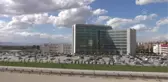 Kovid-19 nedeniyle 40 günlük ikizlerinden ayrı kalan anneye görüntülü görüşme sürprizi