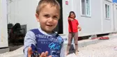 Depremzede çocukların bayram sevinci