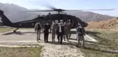 DİYARBAKIR - Vali Karaloğlu, üs bölgeleri ve karakolda görevli Mehmetçik ile bayramlaştı