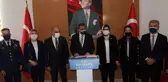 Vali Şıldak görevi başındaki memurları ziyaret etti
