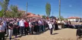 Başkentte traktörün devrilmesi sonucu hayatını kaybeden 4 kişi son yolculuğuna uğurlandı
