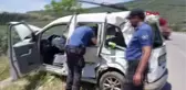 BURSA ZEYTİNLİĞE YUVARLANAN ARACIN SÜRÜCÜSÜ AĞIR YARALANDI