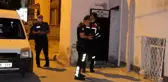 Eşini kazayla bacağından vurdu