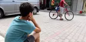 SOKAĞA DADANAN HIRSIZLAR, BU KEZ CAN'A ÖĞRETMENİNİN HEDİYE ETTİĞİ BİSİKLETİ ÇALDI