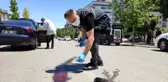 Yaya geçidinde aracın çarptığı genç kız 40 metre öteye fırladı