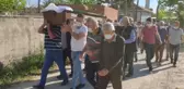 Başına poşet geçirip boğduğu kızının yanında yatmış (3)