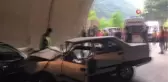 Kazada yaralanan annesinin sedyede kucağından inmedi