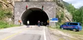 TÜNELDE 2 OTOMOBİL ÇARPIŞTI: 1 ÖLÜ, 7 YARALI