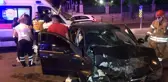 Zeytinburnu'nda iki otomobil çarpıştı: 4 yaralı