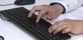 Korona virüs göz sağlığını da tehdit ediyor