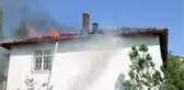 YOZGAT'TA BAL MUMU ERİTİRKEN EVİNİN ÇATISI YANDI