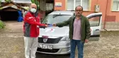 Babasından kalan otomobili, vasiyeti üzerine Kızılay'a bağışladı