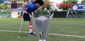 Ayağını kaybetti ama futbol tutkusundan vazgeçmedi