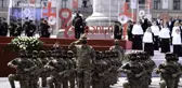 Gürcistan bağımsızlığının 103'üncü yılını törenle kutladı