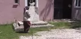 Bir güne onlarca iş sığdıran fedakar anne, çalışkanlığıyla örnek oluyor