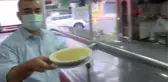 İSTANBUL'DA RESTORANLAR AÇILDI