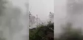 Sağanak ve dolu hasara neden oldu
