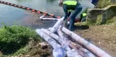 İzmit Körfezi'ni kırmızıya boyayan atık suyu temizleme çalışması sürüyor (2)